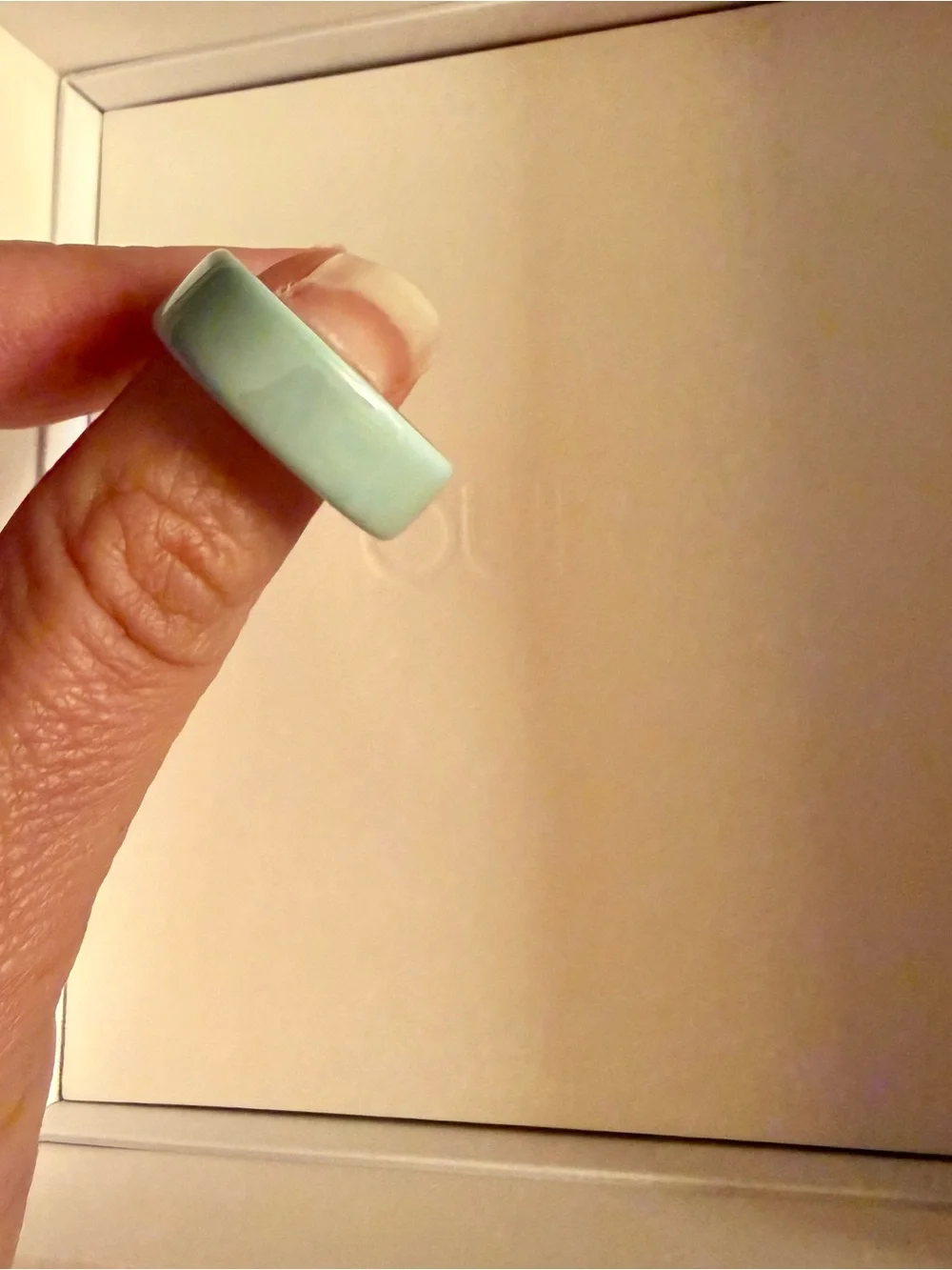 Oura Ring 4 Ceramic - Tide (Pale Mint Green) - Size 8 - Complete Box